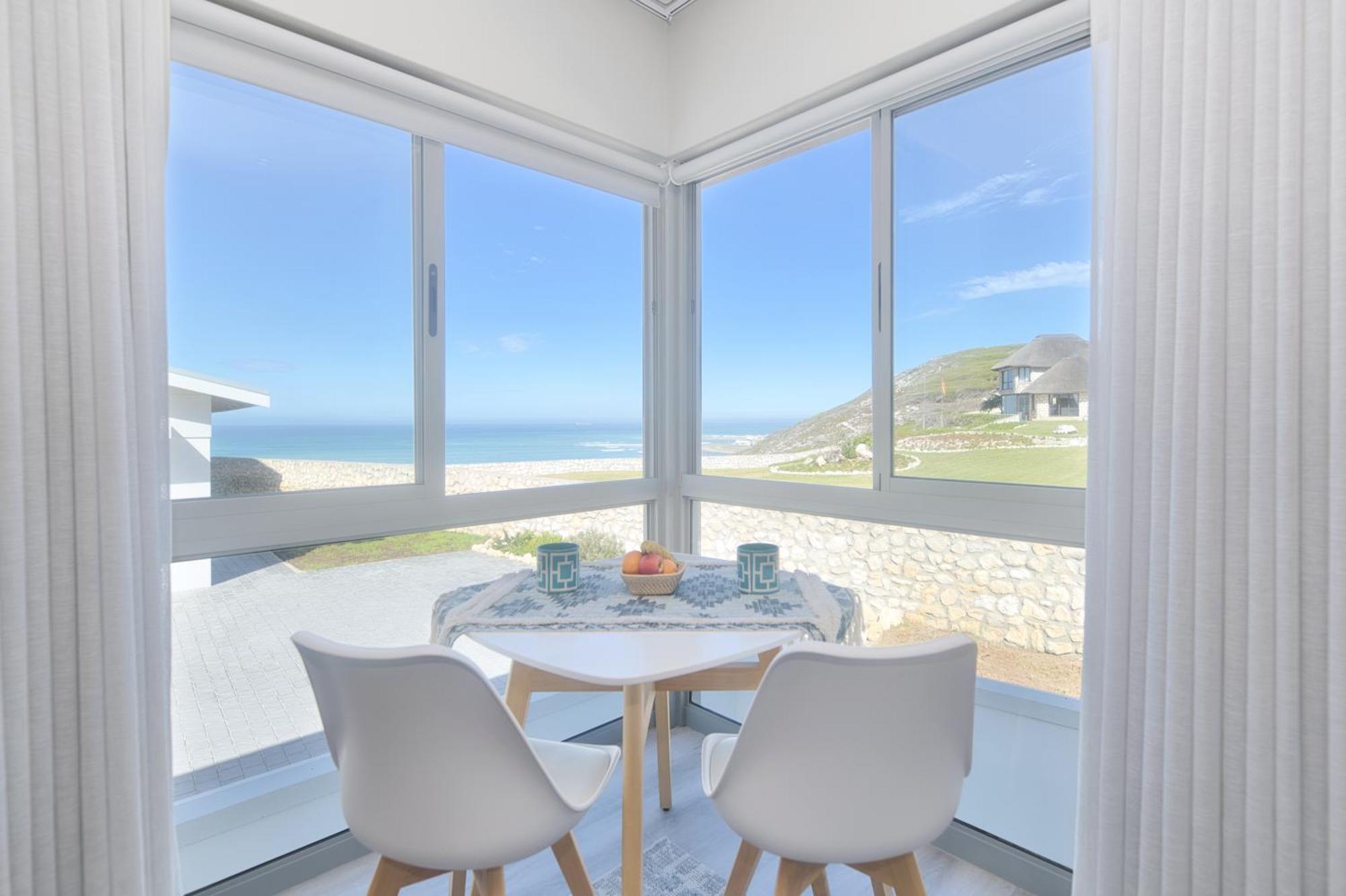 Cliff Haven Hotel Struisbaai Buitenkant foto