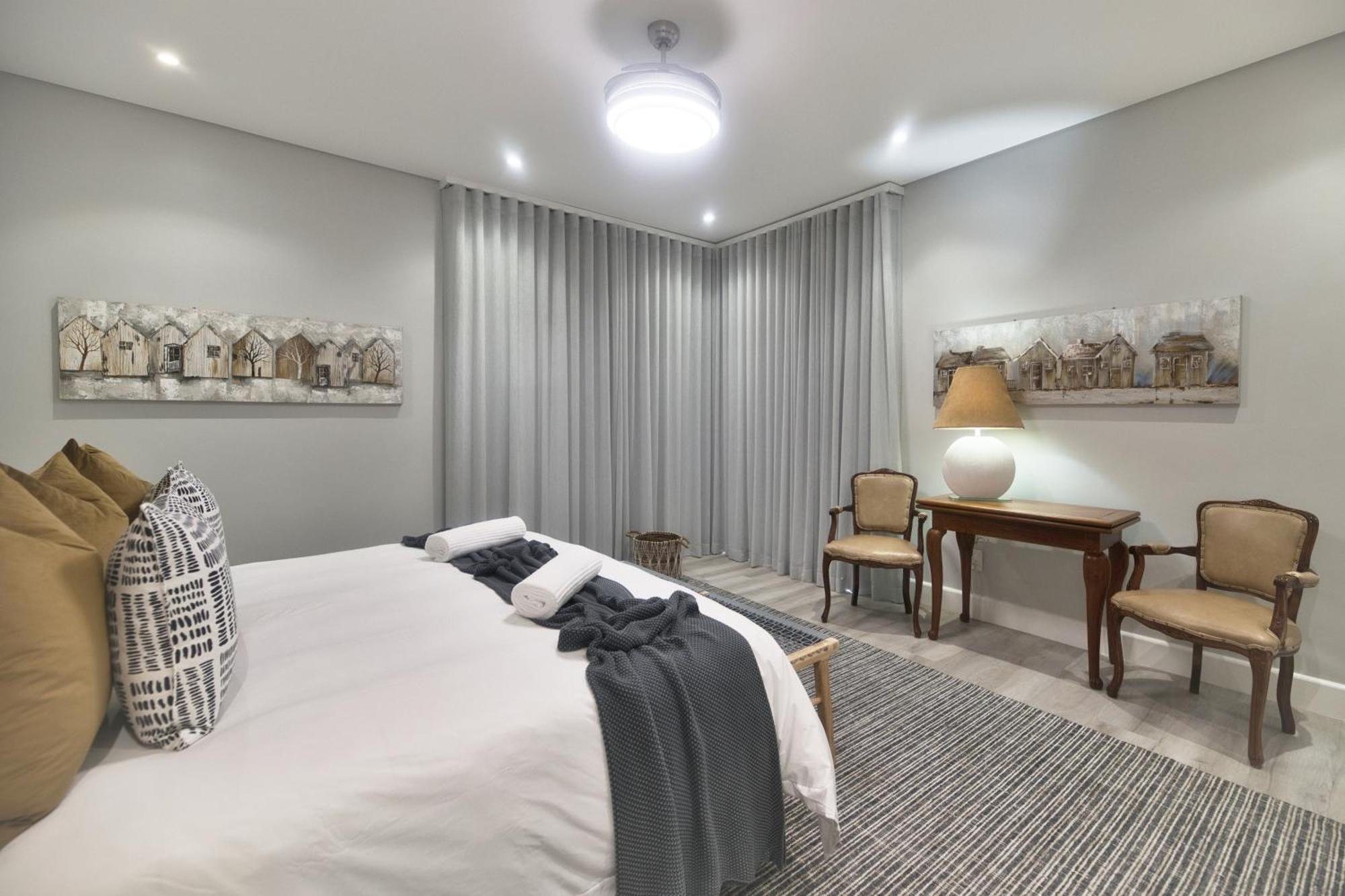 Cliff Haven Hotel Struisbaai Kamer foto